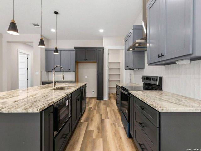 1270 Misty Ln, Spring Branch, TX 78070