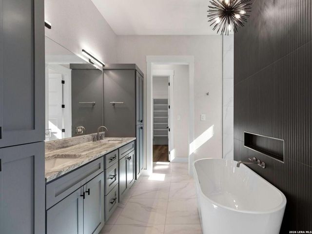 1270 Misty Ln, Spring Branch, TX 78070