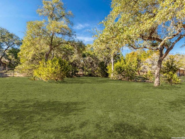 1270 Misty Ln, Spring Branch, TX 78070