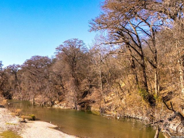 1270 Misty Ln, Spring Branch, TX 78070