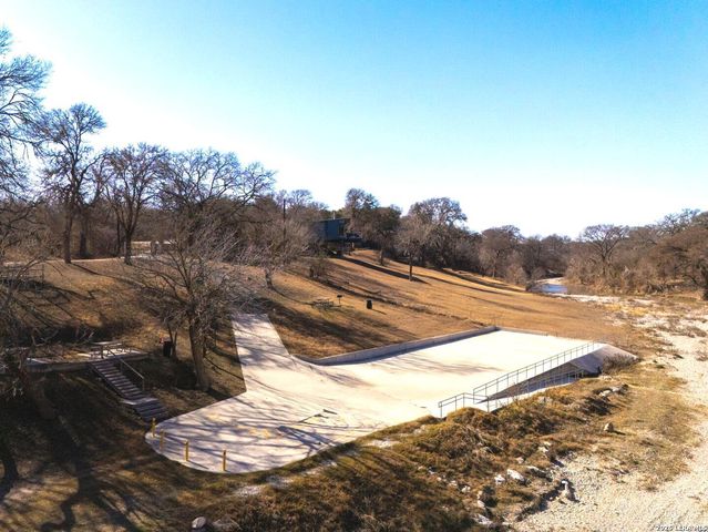 1270 Misty Ln, Spring Branch, TX 78070