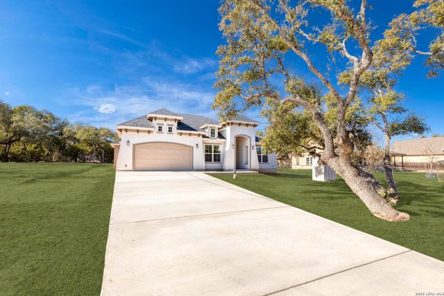 1270 Misty Ln, Spring Branch, TX 78070