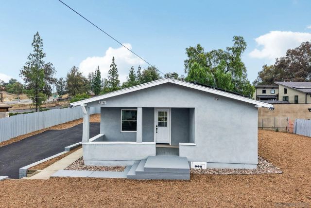 316 4Th St, Ramona, CA 92065