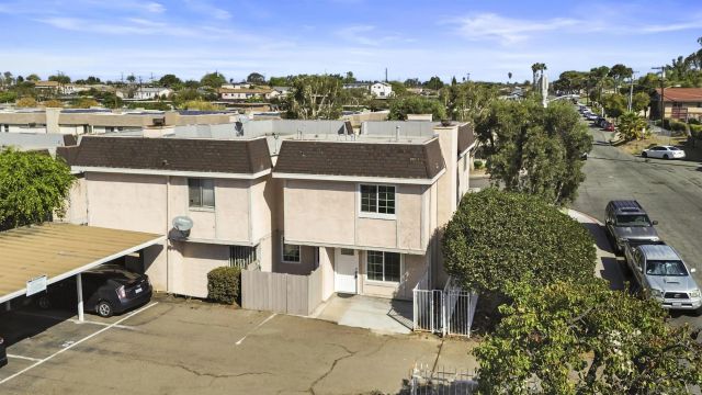 4489 Mayberry, San Diego, CA 92113