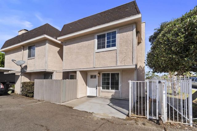 4489 Mayberry, San Diego, CA 92113