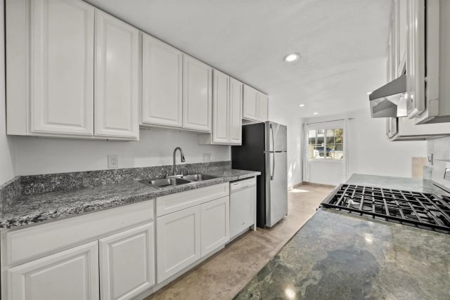 4489 Mayberry, San Diego, CA 92113