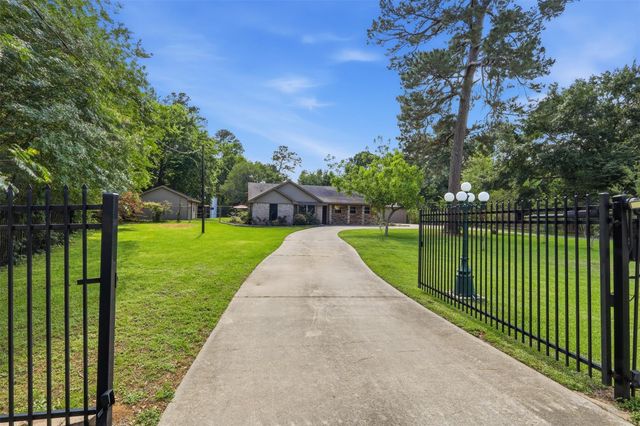30211 Rickett Lane, Magnolia, TX 77355