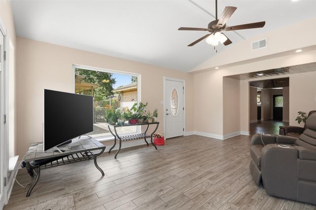 30211 Rickett Lane, Magnolia, TX 77355