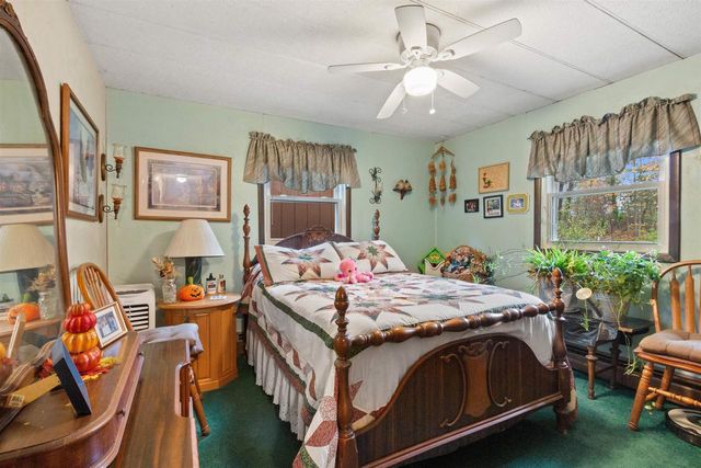 1073 W Queens Way, Nekoosa, WI 54457