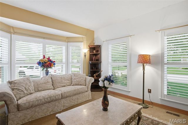 2349 Greenfield Drive, Belleville, IL 62221