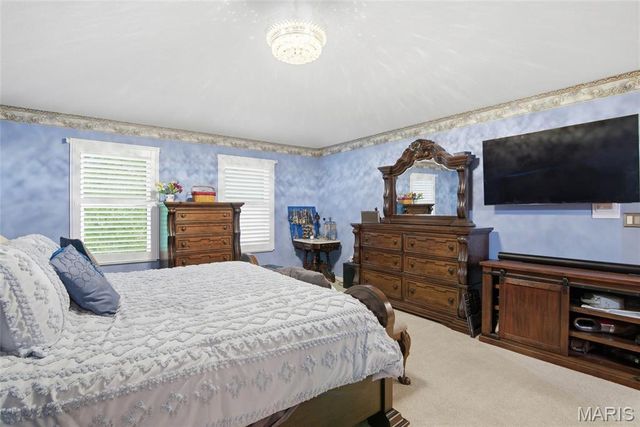 2349 Greenfield Drive, Belleville, IL 62221