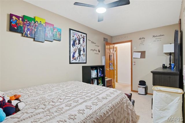 2349 Greenfield Drive, Belleville, IL 62221