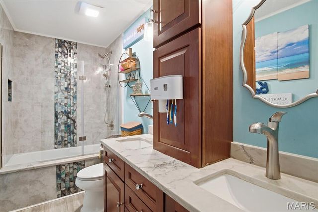 2349 Greenfield Drive, Belleville, IL 62221