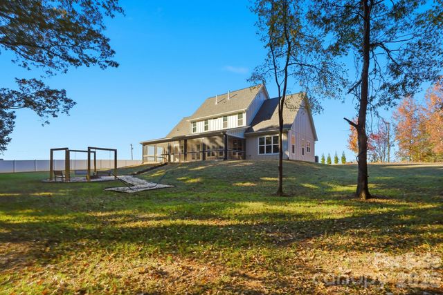 4105 Parkwood School Road, Monroe, NC 28112