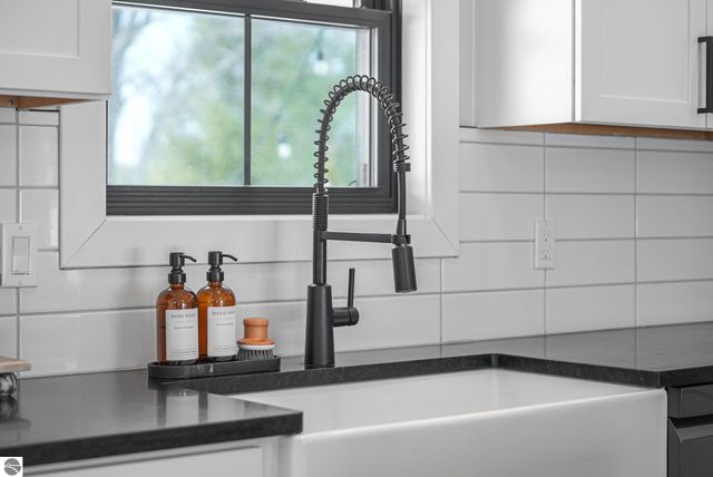 4771 Arbor Grove Drive, Traverse City, MI 49685