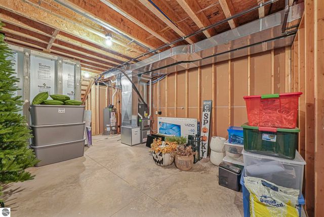 4771 Arbor Grove Drive, Traverse City, MI 49685