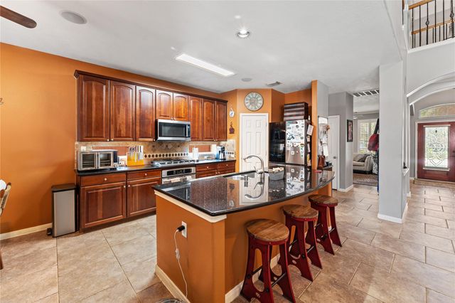 3007 Macoma Avenue, Pearland, TX 77581