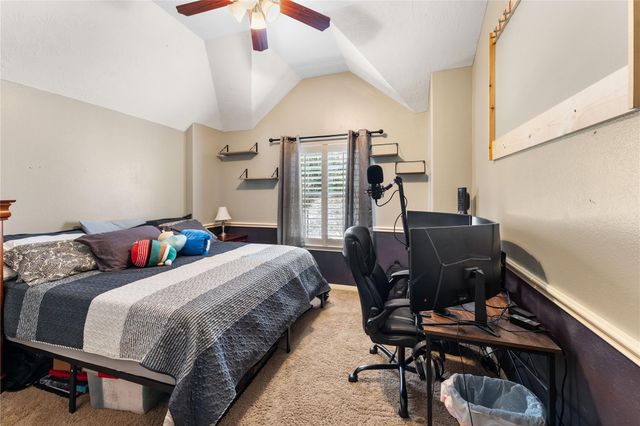 3007 Macoma Avenue, Pearland, TX 77581