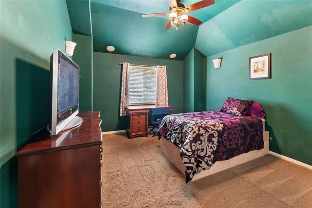 3007 Macoma Avenue, Pearland, TX 77581