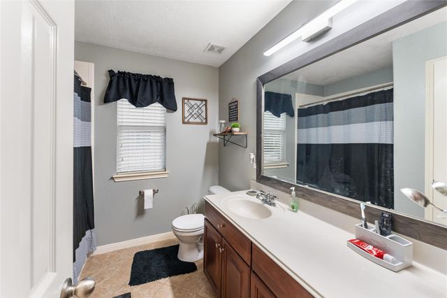 3007 Macoma Avenue, Pearland, TX 77581