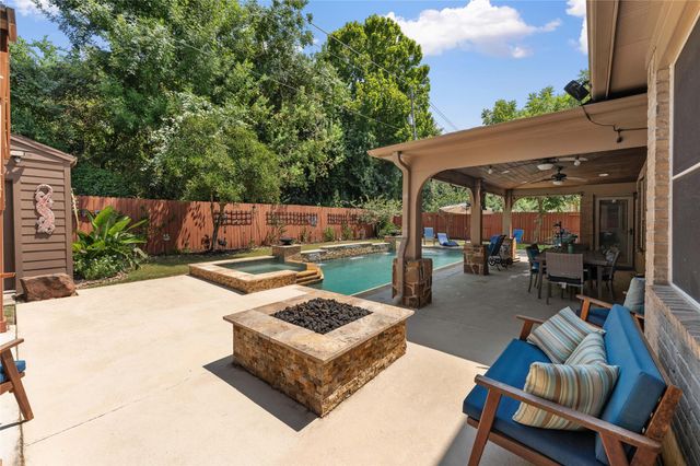 3007 Macoma Avenue, Pearland, TX 77581