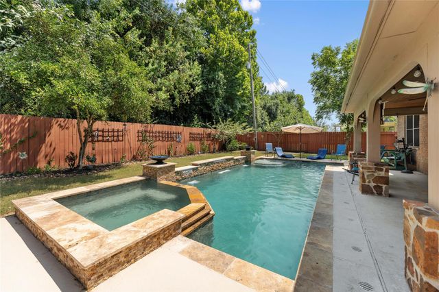 3007 Macoma Avenue, Pearland, TX 77581