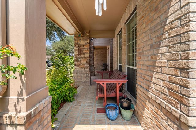 3007 Macoma Avenue, Pearland, TX 77581