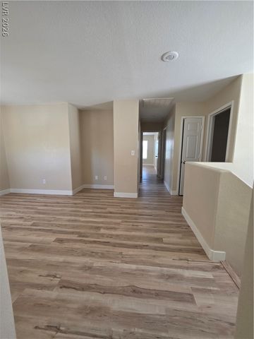 5032 Whistling Acres Avenue, Las Vegas, NV 89131