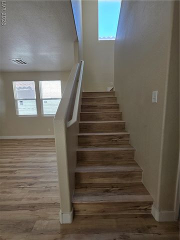 5032 Whistling Acres Avenue, Las Vegas, NV 89131