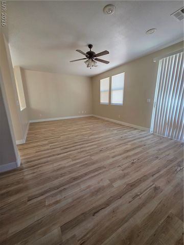 5032 Whistling Acres Avenue, Las Vegas, NV 89131