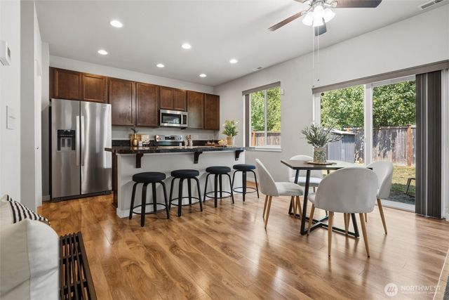 10339 White Deer Place NW, Silverdale, WA 98383