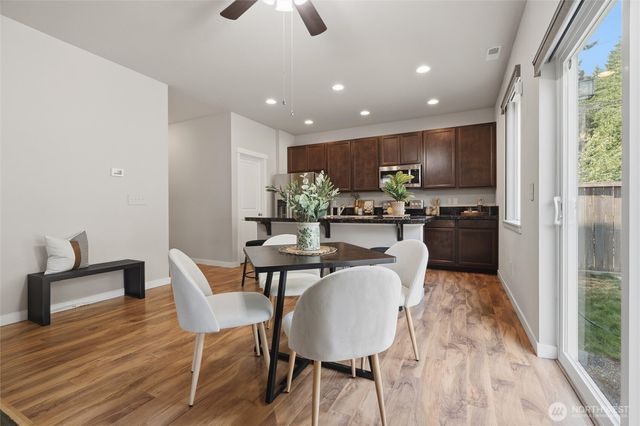10339 White Deer Place NW, Silverdale, WA 98383