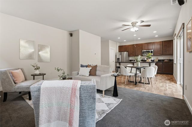 10339 White Deer Place NW, Silverdale, WA 98383