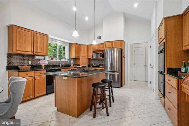 9103 LYNCHBURG CT, Fairfax, VA 22032