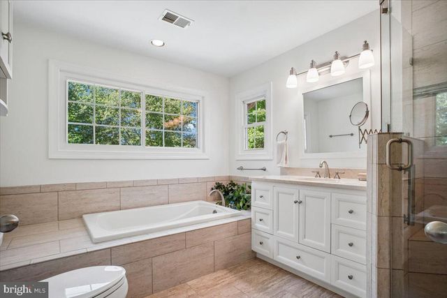 9103 LYNCHBURG CT, Fairfax, VA 22032