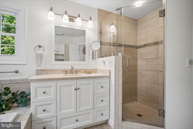 9103 LYNCHBURG CT, Fairfax, VA 22032