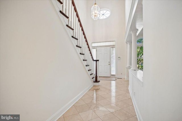 9103 LYNCHBURG CT, Fairfax, VA 22032