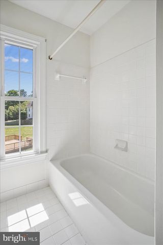 9103 LYNCHBURG CT, Fairfax, VA 22032