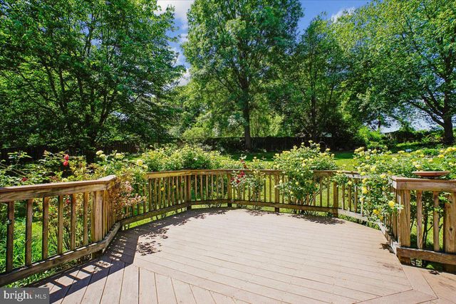 9103 LYNCHBURG CT, Fairfax, VA 22032