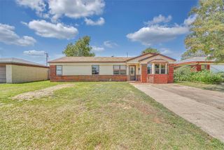1500 Scott Street, Altus, OK 73521
