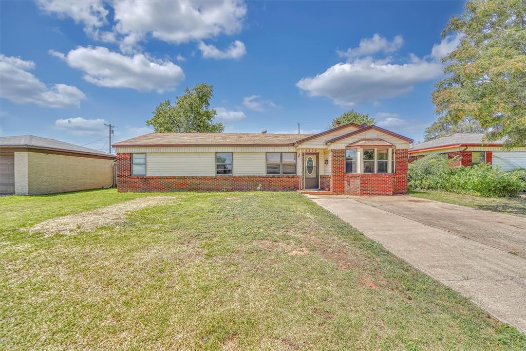 1500 Scott Street, Altus, OK 73521