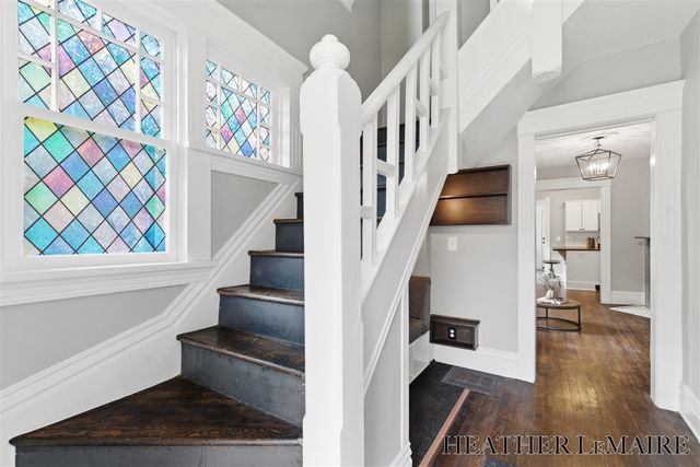 821 College Avenue, Grand Rapids, MI 49503