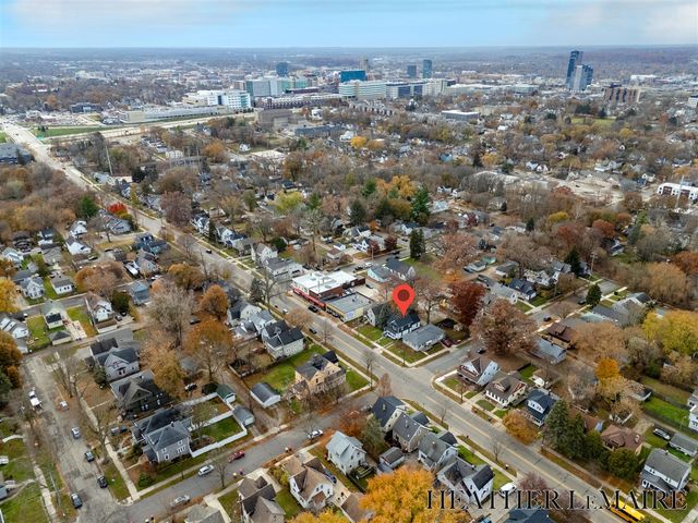 821 College Avenue, Grand Rapids, MI 49503