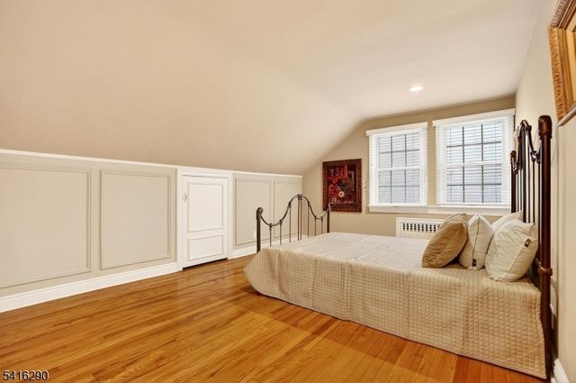 8 Hemlock Ln, Kinnelon Boro, NJ 07405