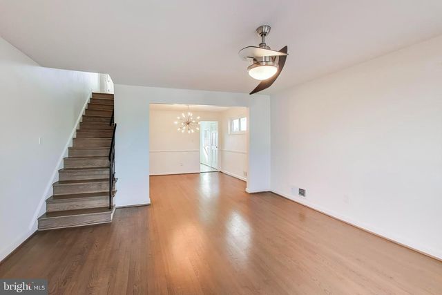 5864 EASTERN AVE NE, Washington, DC 20011