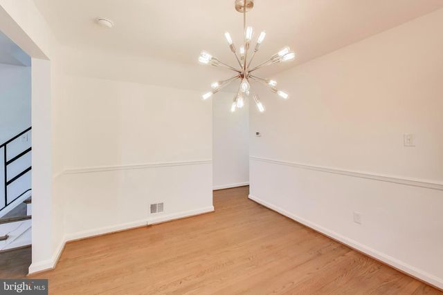 5864 EASTERN AVE NE, Washington, DC 20011