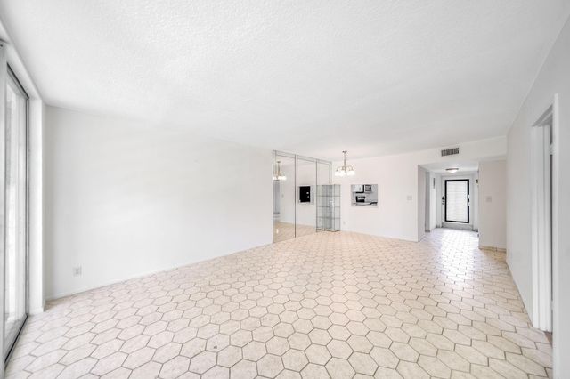 8320 Sands Point Blvd 208M, Tamarac, FL 33321