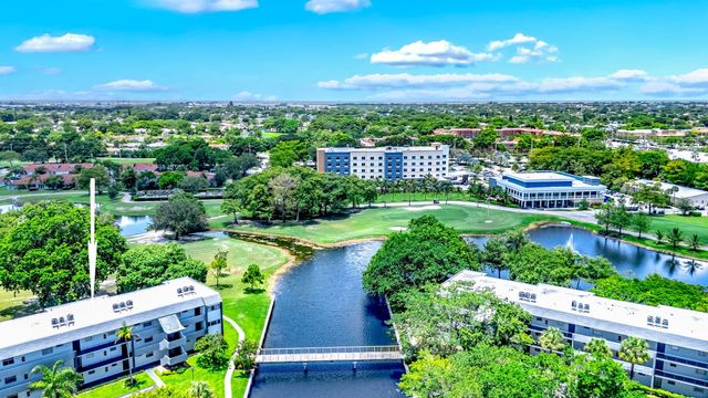 8320 Sands Point Blvd 208M, Tamarac, FL 33321
