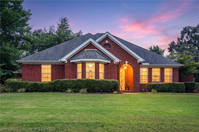 1402 Northview Drive, Van Buren, AR 72956