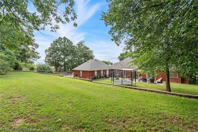 1402 Northview Drive, Van Buren, AR 72956